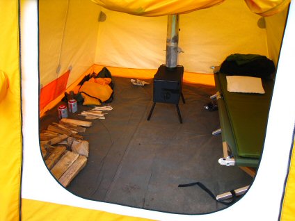 Печь в палатке
